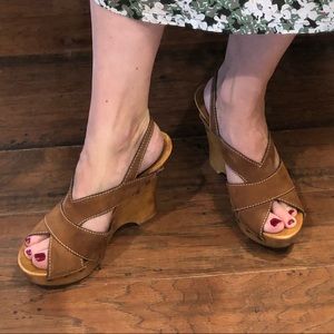 Donald Pliner Wooden Sandals